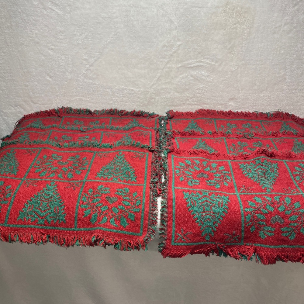 Set of 6 Red Green Tapestry Christmas Placemats Fringed Edges Reversible - Picture 2 of 12